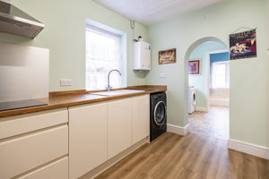 Kitchen- click for photo gallery